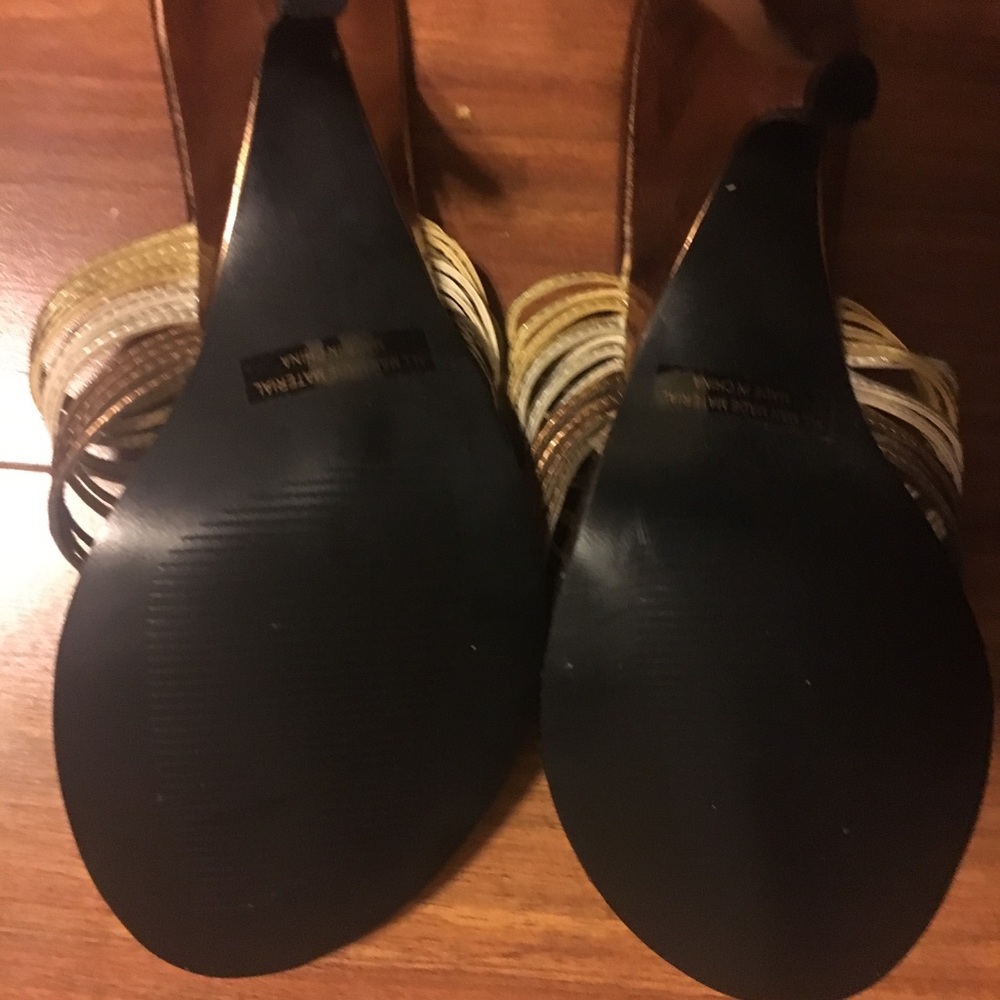 Shoes - Picture 2 of 2
